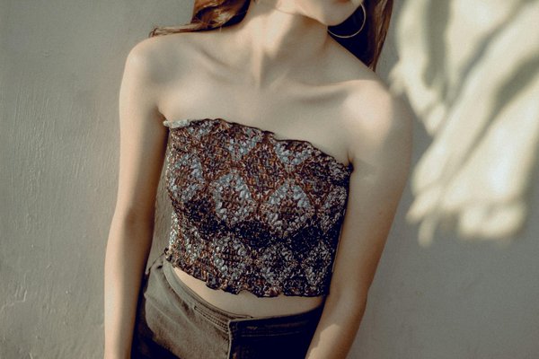 Why trendy Y2K-inspired accessories are transforming modern wardrobes ?