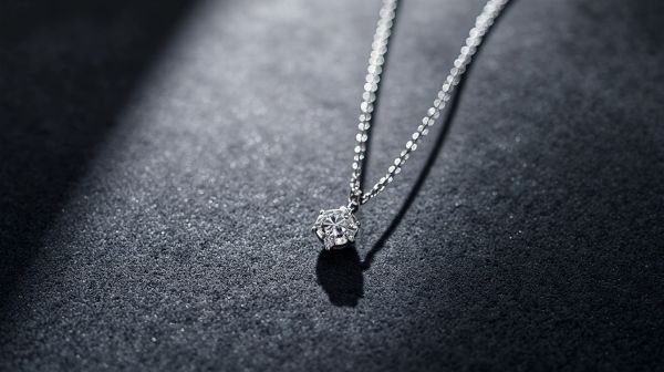 Discover Burberry's Must-Have Jewellery for Elevated Style